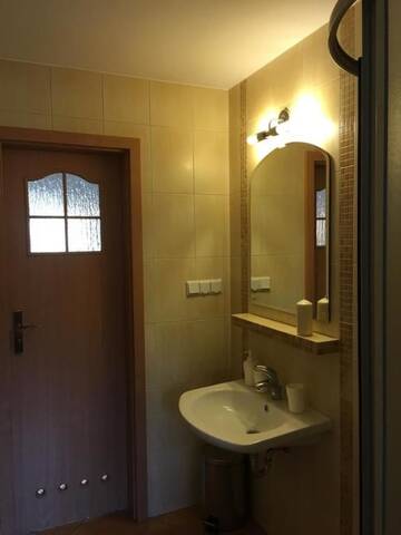 Фото номера Апартаменты с 2 спальнями Апартаменты APARTAMENT Zakątek Wrocławia г. Беляны-Вроцлавске 29